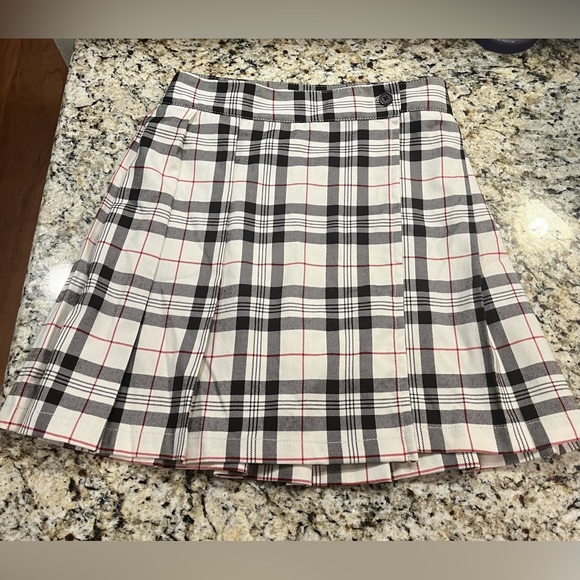 Empyre by Zumiez Plaid Mini Skirt size medium brown and tan school girl - Picture 11 of 12